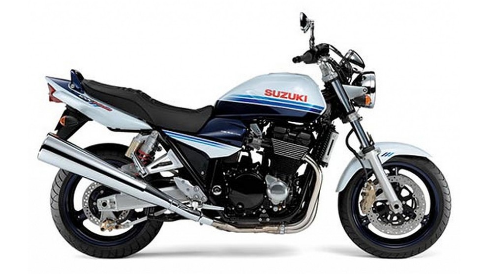 Suzuki GSX 1400 - Image 1