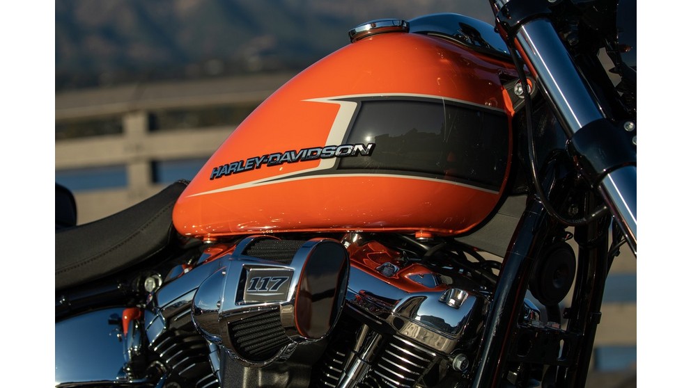 Harley-Davidson Softail Breakout 117 - afbeelding 21
