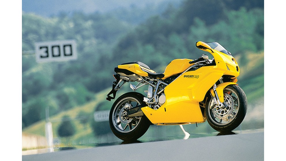 Ducati 749 S - Kép 10