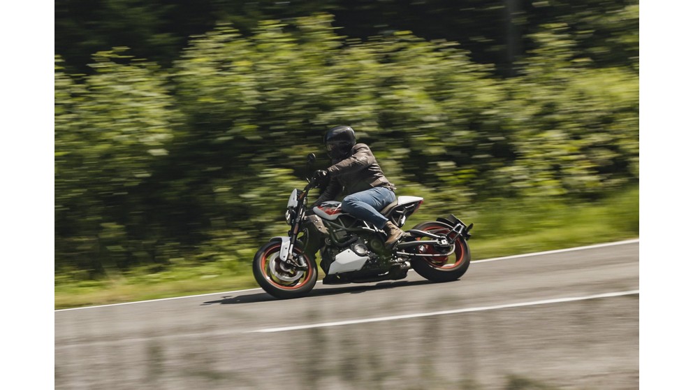Harley-Davidson Sportster S RH1250S - Immagine 21