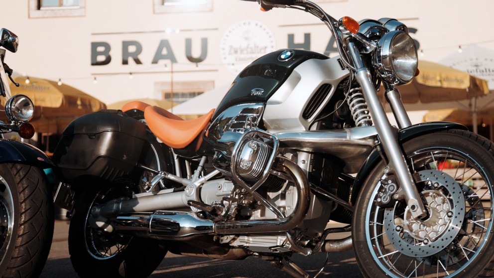 Harley-Davidson Sportster XL 1200C Custom - Image 8