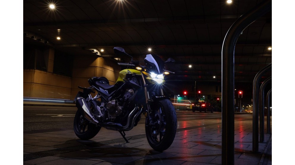 Picture Honda CB500X