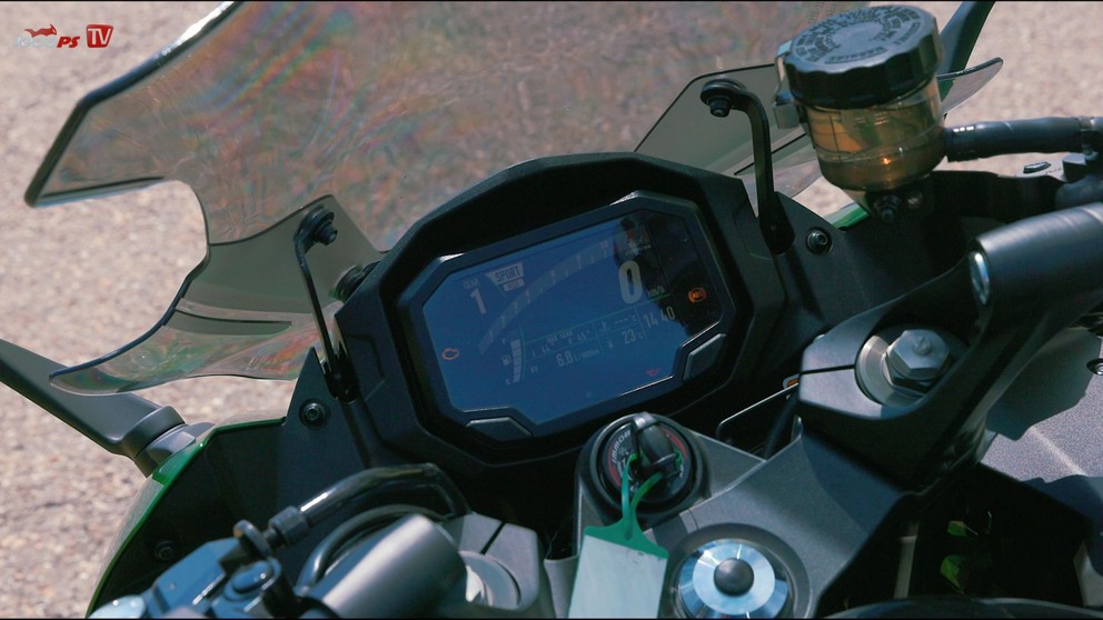 Kawasaki Ninja H2 SX SE+ - Imagem 18