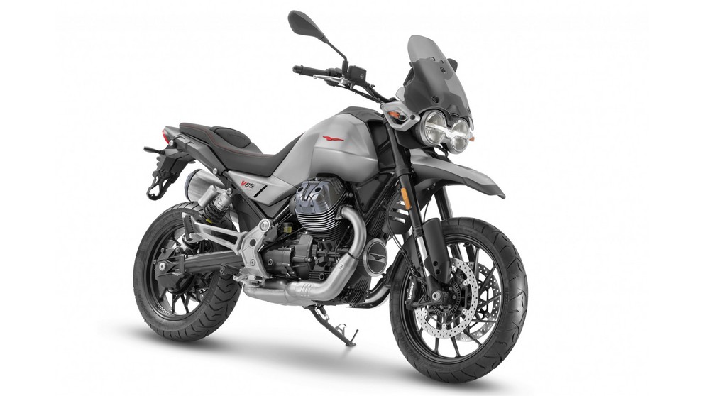 Moto Guzzi V85 TT Travel - Image 6