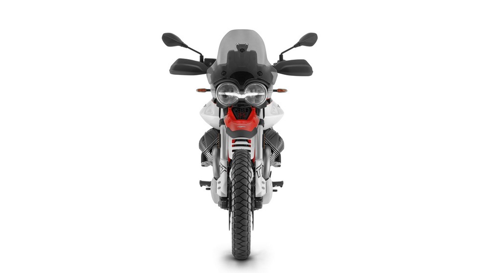 Moto Guzzi V85 TT Travel - Immagine 22