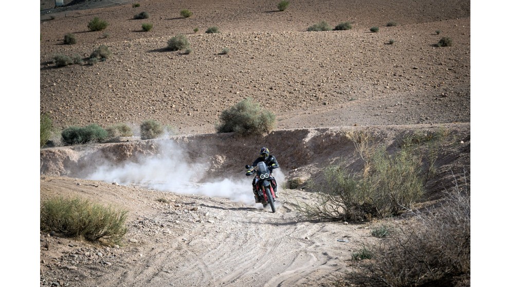 Ducati DesertX Rally - Obrázok 21