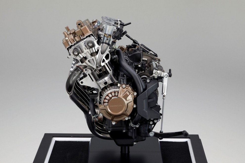 Honda CBR650R E-Clutch Test 2024 - Obrázok 59