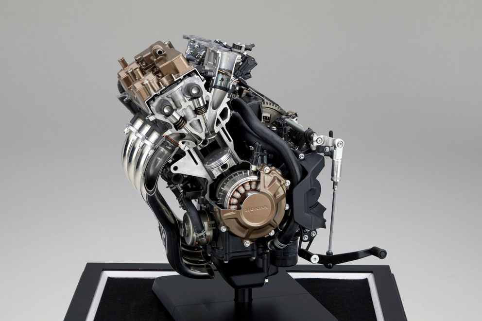 Honda CBR650R E-Clutch Test 2024 - Obrázok 39