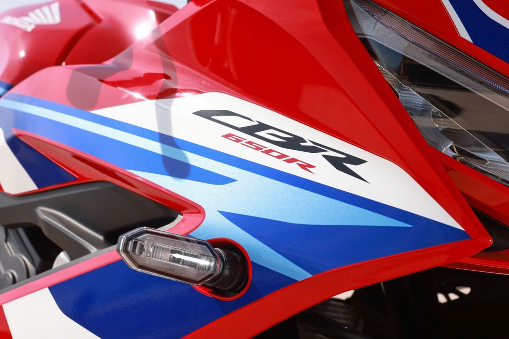 Honda CBR650R E-Clutch Test 2024 - Obrázok 10