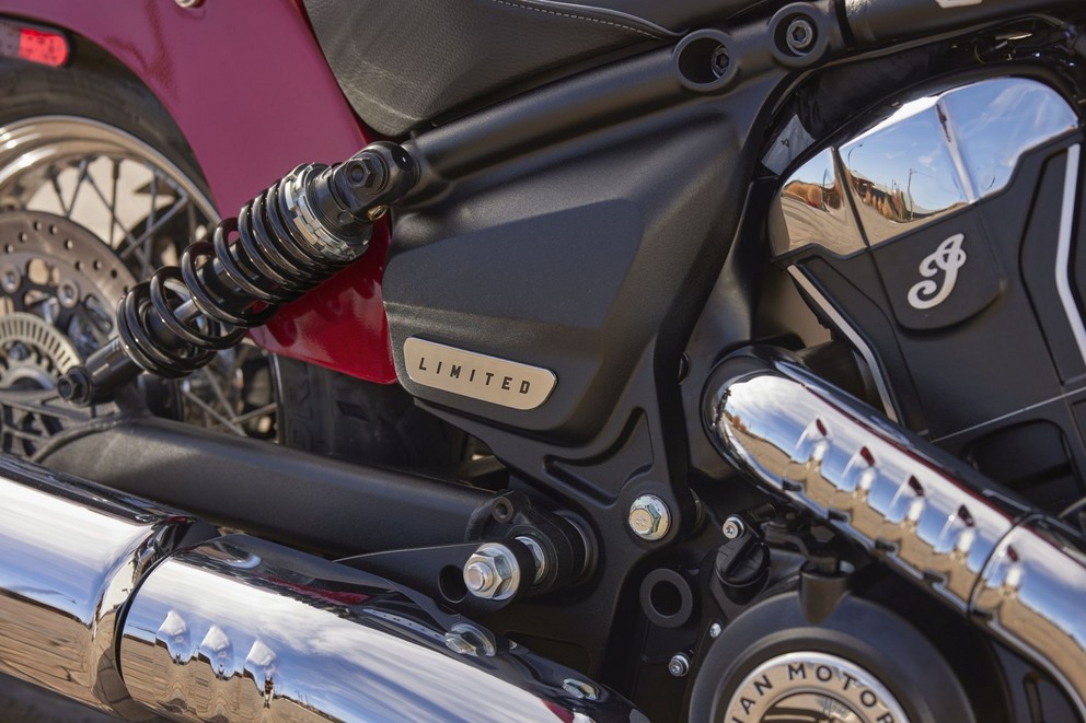 Indian Scout Classic 2025 - Image 76