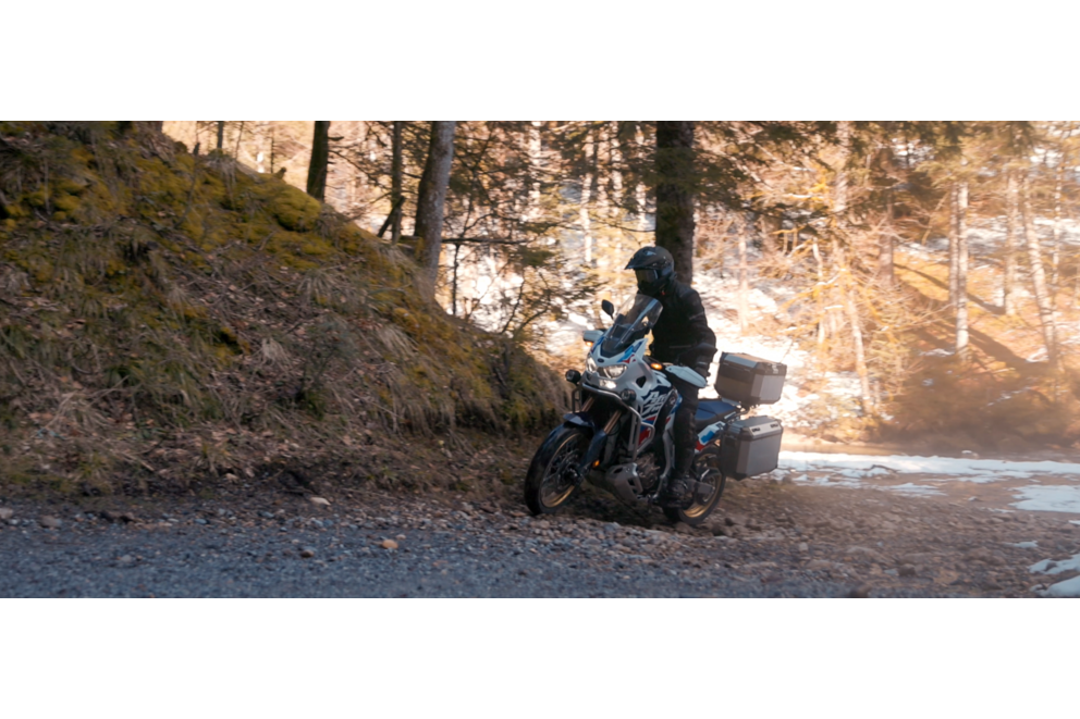 Honda Africa Twin Adventure Sports 2024 in the Swiss everyday test - Image 2