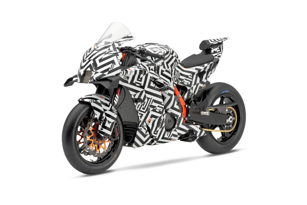 KTM 990 RC R - nihayet yol için safkan spor motosiklet! - Resim 47
