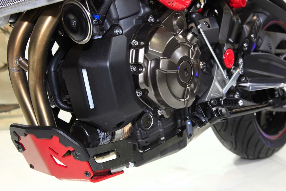 Yamaha-MT-07-Motocage-2015-12.jpg